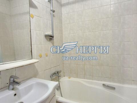 квартира за адресою Героїв полку "Азов" вул. (Маршала Малиновського), 11