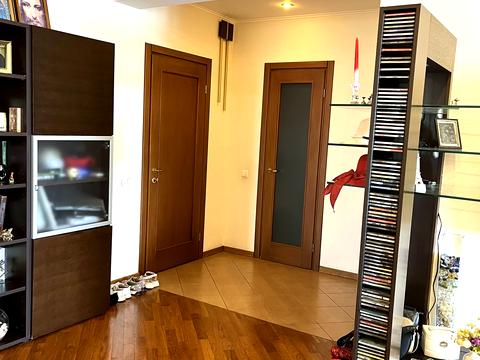 квартира за адресою Анни Ахматової вул., 47