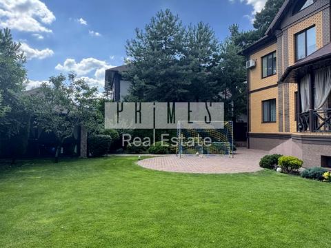 будинок за адресою Суворова вул.