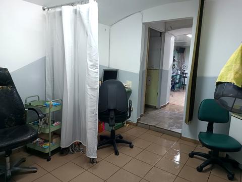 комерційна за адресою Миколи Леонтовича вул., 8