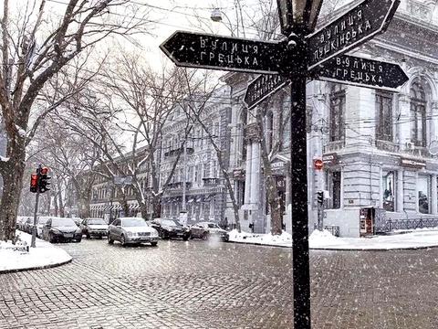 комерційна за адресою Грецька вул., 9