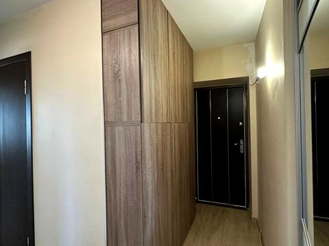 квартира за адресою Івана Миколайчука вул., 24