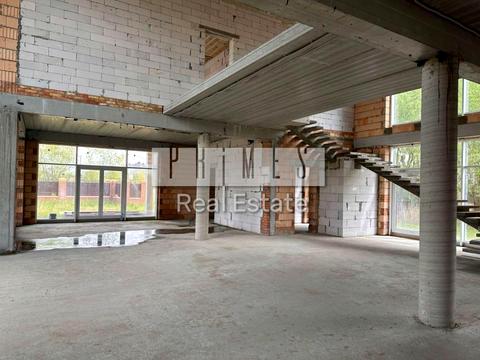 будинок за адресою Лугова вул.