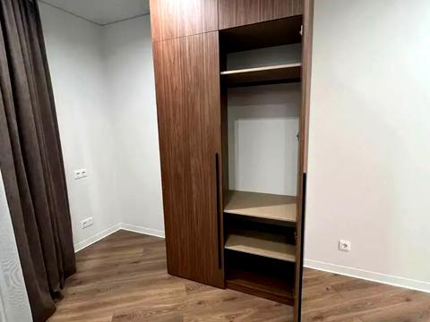 квартира за адресою Причальна вул., 14