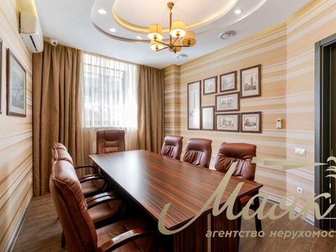 комерційна за адресою Саксаганського вул., 68/21