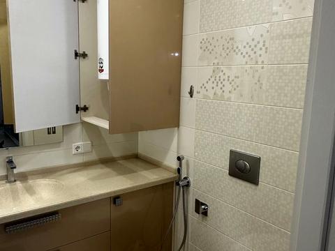 квартира за адресою Регенераторна вул., 4