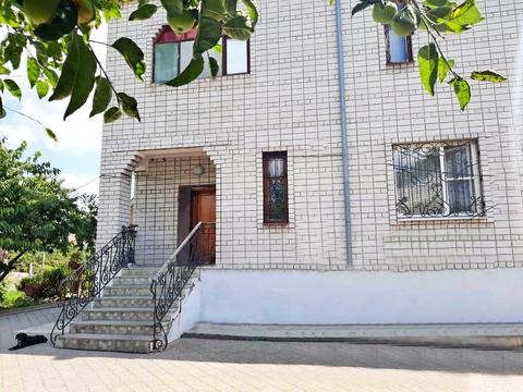 будинок за адресою Мира