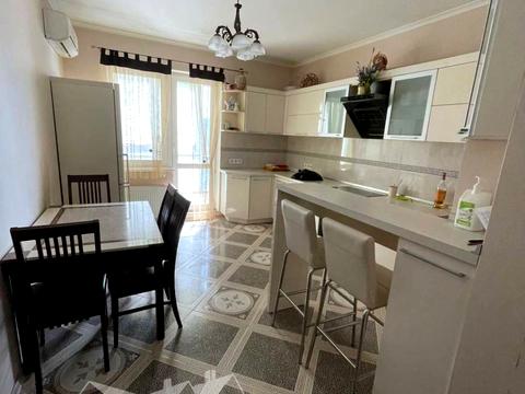 квартира по адресу Вячеслава Черновола ул., 11