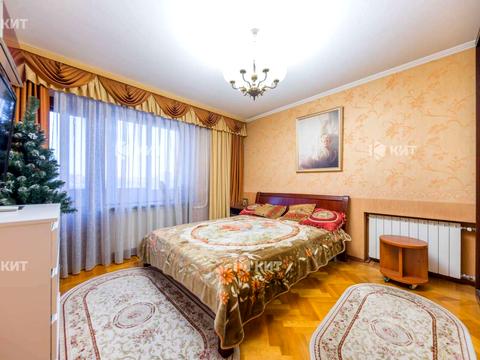 квартира за адресою Космічна вул., 24а