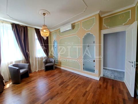 квартира по адресу Леси Украинки бульв., 7-Б