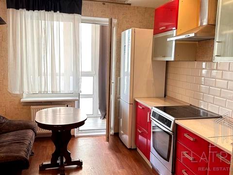 квартира за адресою Бориса Гмирі вул., 16а