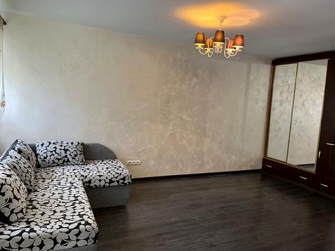 квартира за адресою Гетьмана Кирила Розумовського вул. (Миколи Краснова), 8