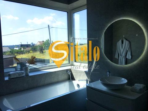 будинок за адресою Захрестова