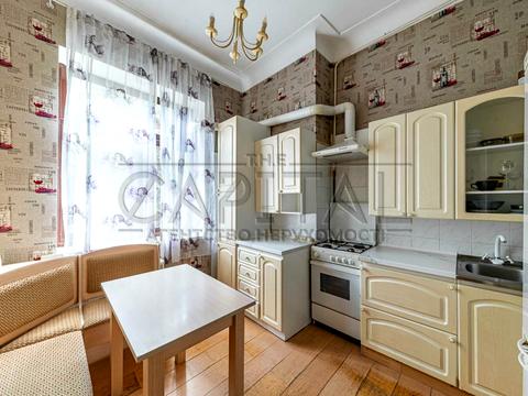 квартира по адресу Лисенка ул., 8