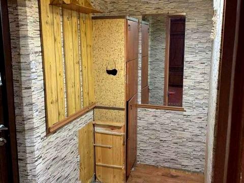 квартира за адресою Космонавтів вул., 4а