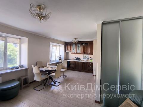 квартира за адресою Митрополита Андрея Шептицького вул. (Анатолія Луначарського), 3-А