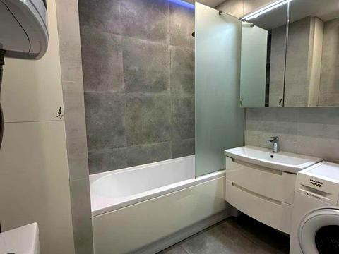 квартира за адресою Андрія Аболмасова вул. (Панельна), 7
