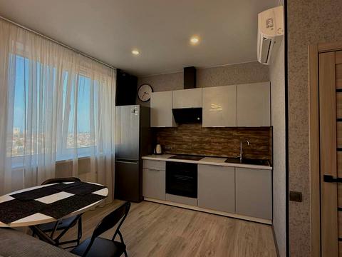 квартира за адресою Перлинна вул., 8