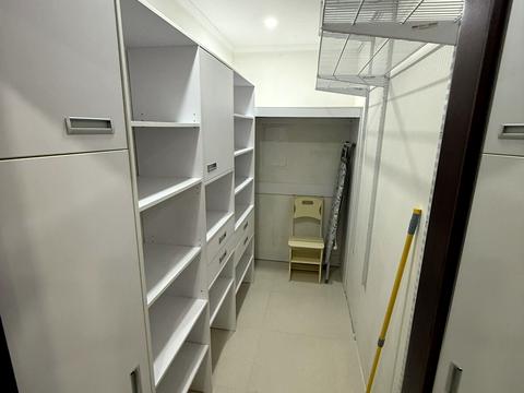 квартира за адресою Левка Лук'яненка вул. (Василя Жуковського), 16, 18, 20, 24