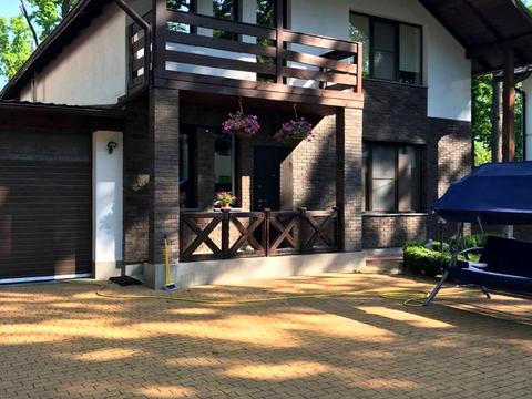 будинок за адресою Марії Зерової вул.