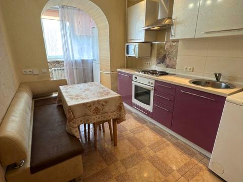 квартира по адресу Александра Поля просп. (Кірова), 98-В