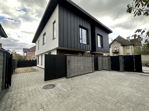 дом по адресу Янтарная ул.