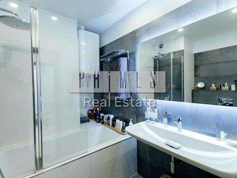 квартира за адресою Володимира Івасюка просп. (Героїв Сталінграду), 2-Д