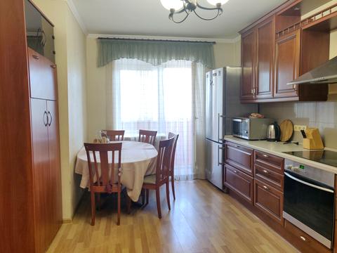 квартира за адресою Михайла Котельникова вул., 37