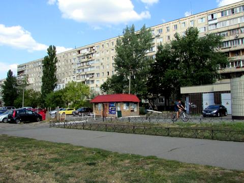 квартира за адресою Дніпровська набережна вул., 9