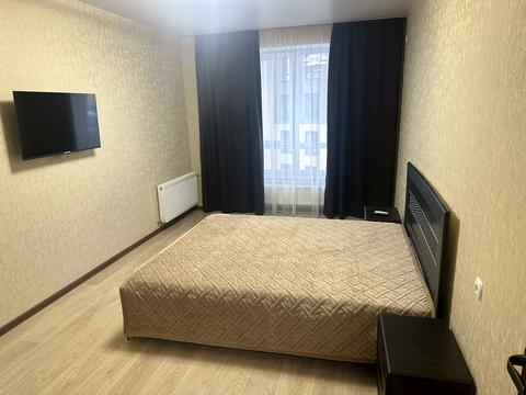 квартира за адресою Домбровського вул., 3