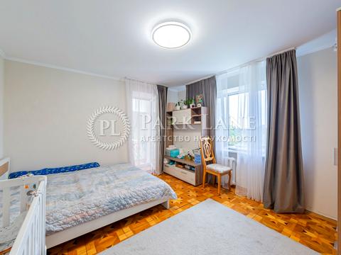 квартира по адресу Михаила Котельникова ул., 13