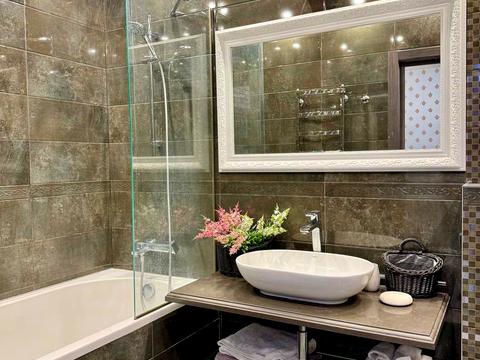 квартира по адресу Набережная Победы ул., 62