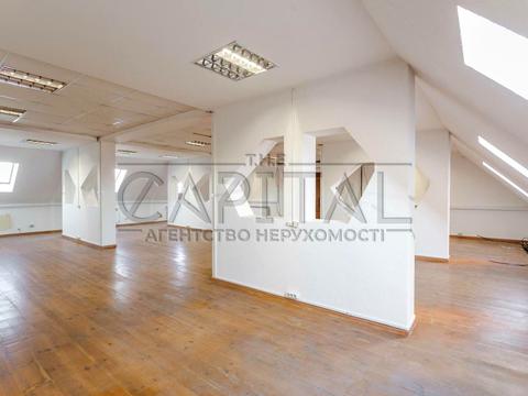 коммерческая по адресу Степана Бандеры просп. (Московський), 30