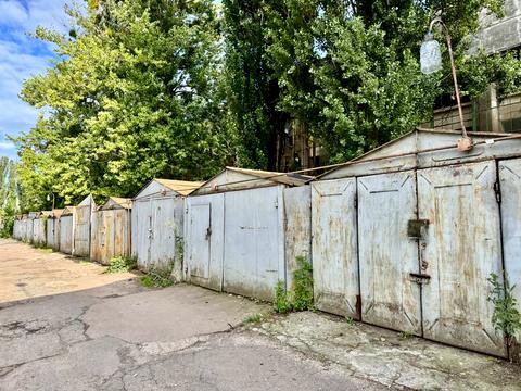 паркомісце за адресою Василя Макуха вул. (Івана Шевцова), 5