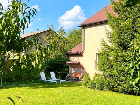 будинок за адресою Дніпровське шосе