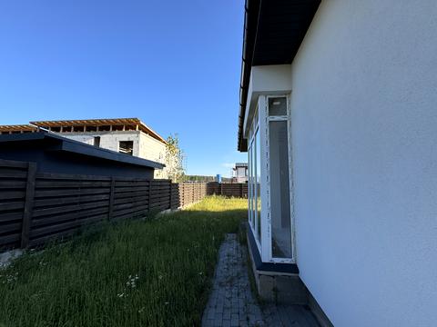 будинок за адресою Райдужна