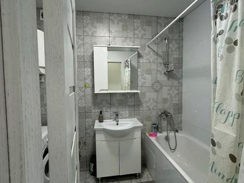 квартира за адресою Зарічанська вул., 11г
