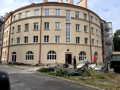 коммерческая по адресу Стрыйская ул., 66