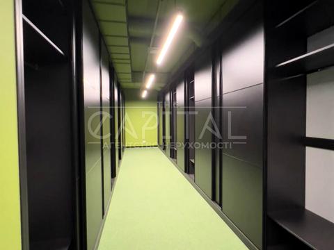 коммерческая по адресу Зоологическая ул., 3