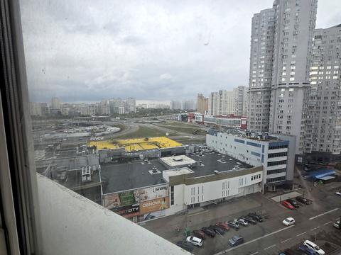 квартира за адресою Михайла Гришка вул., 8