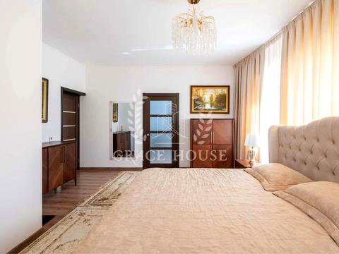 дом по адресу київська