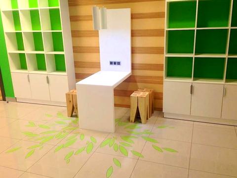 комерційна за адресою Кловський узвіз, 7a