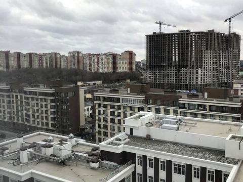 квартира за адресою Михайла Максимовича вул. (Онуфрія Трутенка), 28-Д