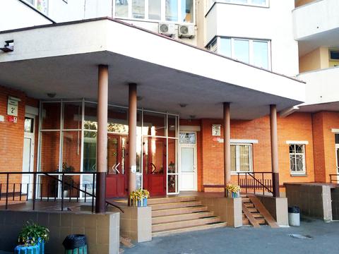 квартира за адресою Срібнокільська вул., 2-А