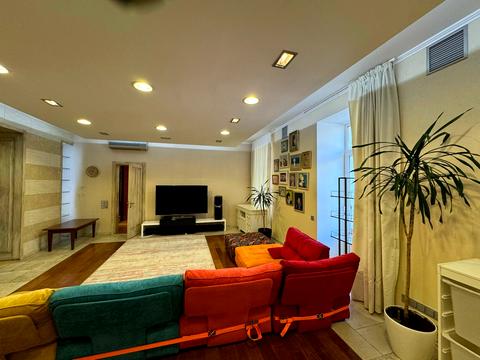 квартира за адресою Київ, Пирогова вул., 1/35