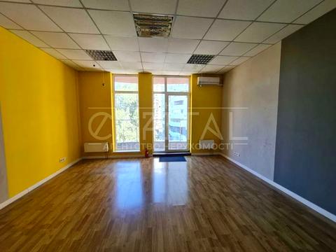 комерційна за адресою Харківське шосе, 17-А