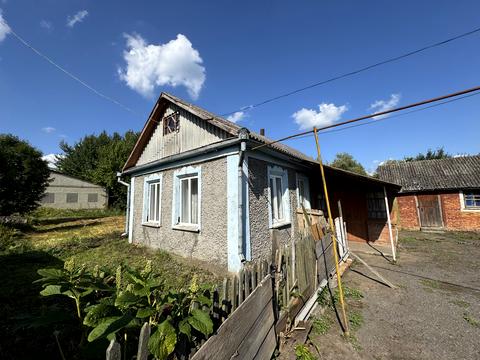 будинок за адресою Шкільна