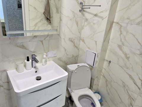 квартира за адресою Євгена Чикаленка вул., 68