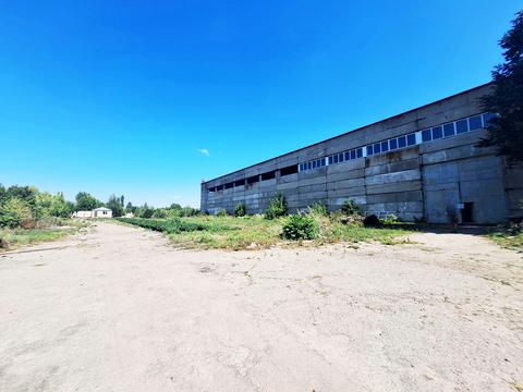 комерційна за адресою Дорожна, 3