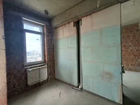 квартира за адресою Космонавтів просп., 49